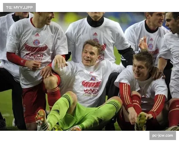 德国足球职业联盟讨论提案，拟要求各俱乐部季度公开部分可读的团队表现数据